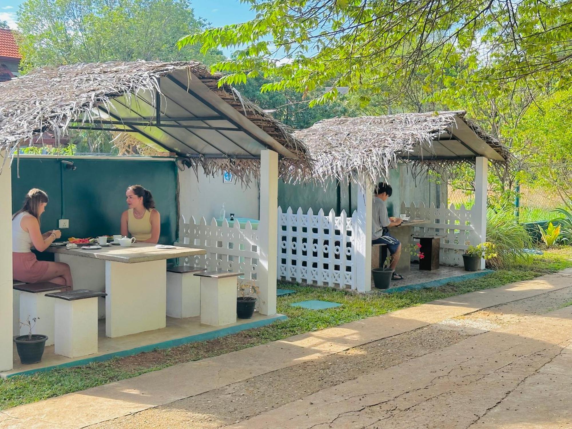 New Peacock Resort Dambulla Eksteriør bilde