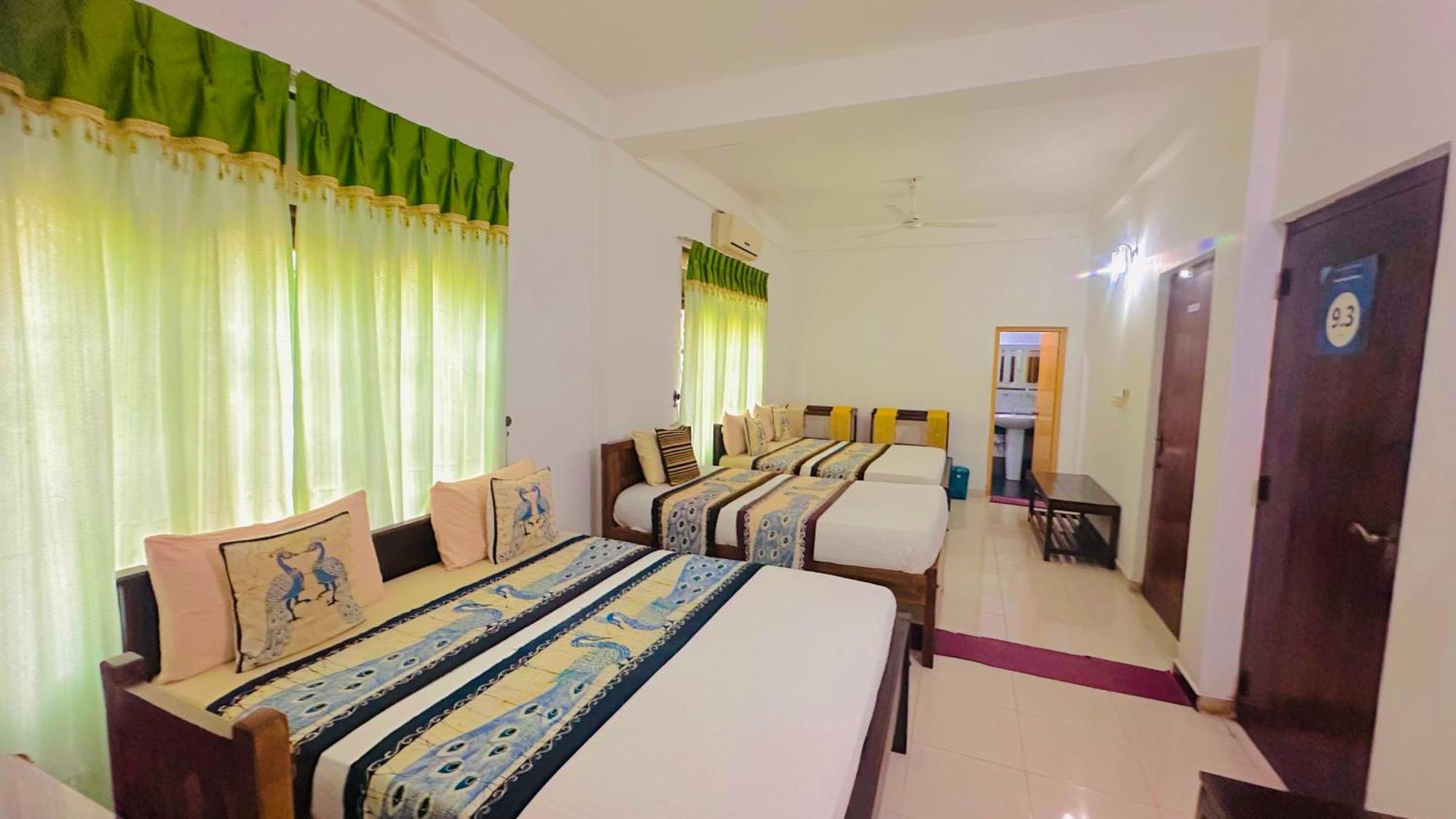 New Peacock Resort Dambulla Eksteriør bilde